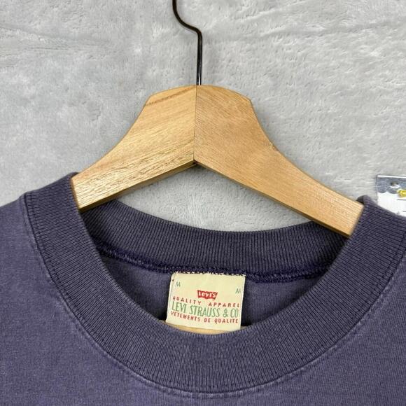 Vintage Levi’s Graphic Tee Size M Saturn Orbit Print Purple USA Retro Y2K 1990s - Picture 3 of 6